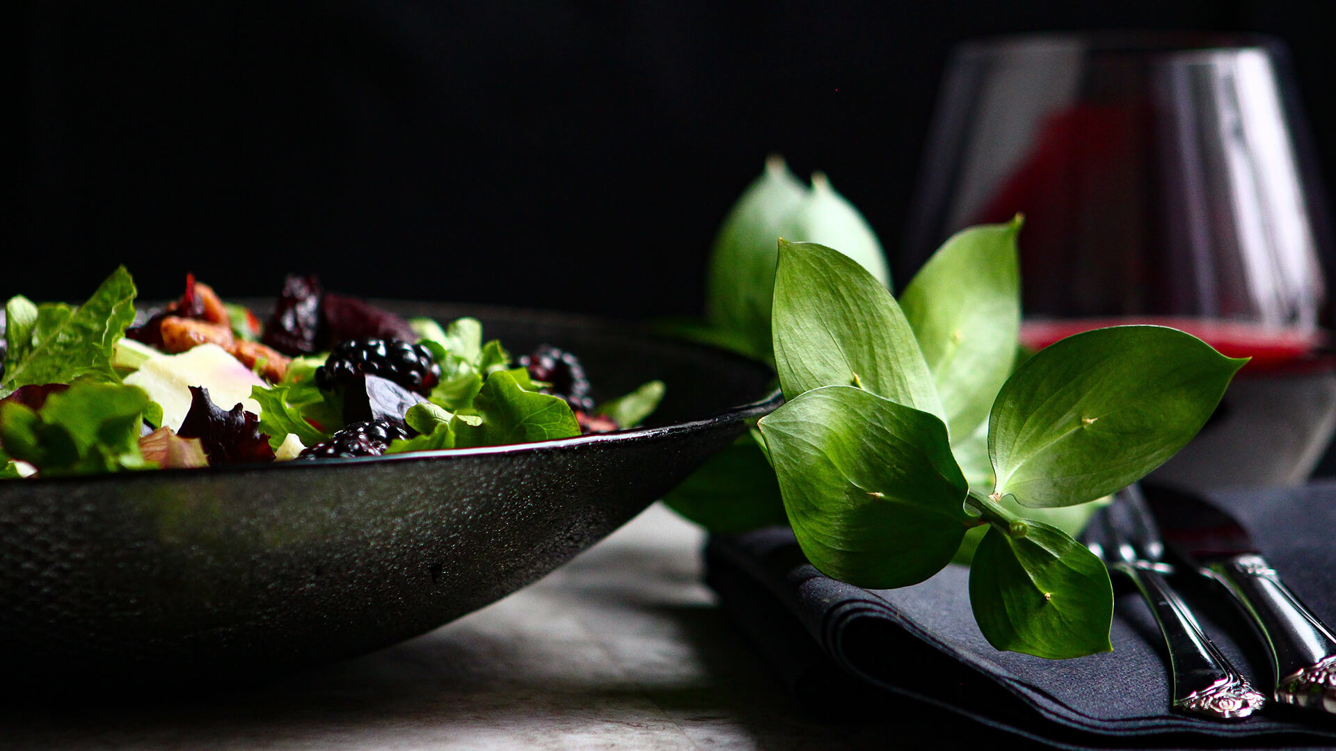 Recept På Grillad Laxsallad Med Lime och Örter